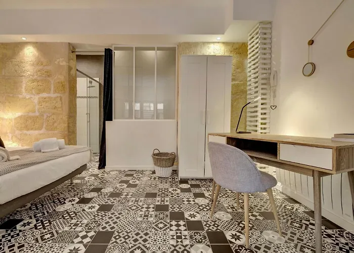 L'atelier D'auguste - Terrasse En Plein Coeur De *