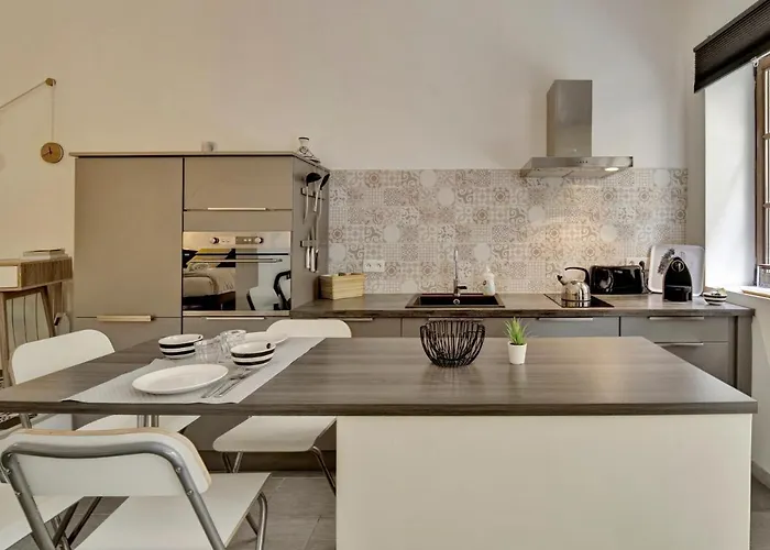 L'atelier D'auguste - Terrasse En Plein Coeur De * ボルドー